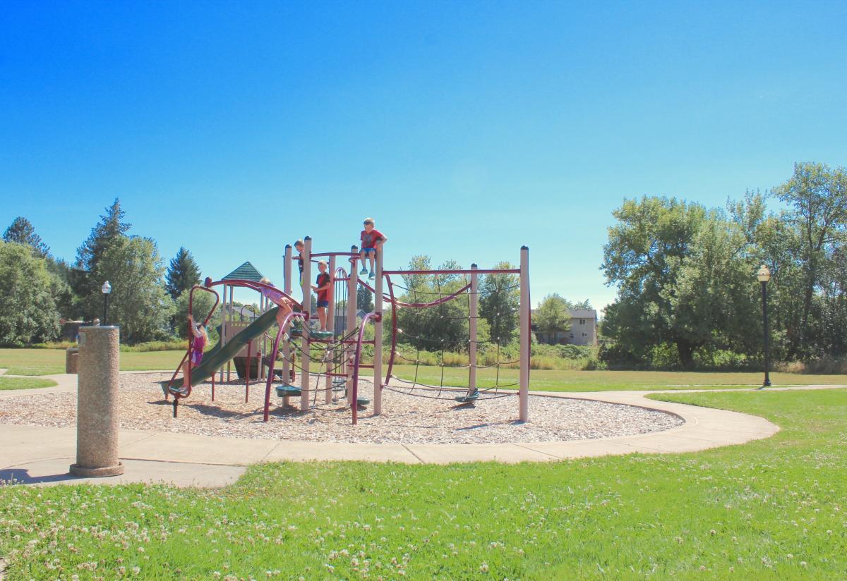 Playground at veterans park